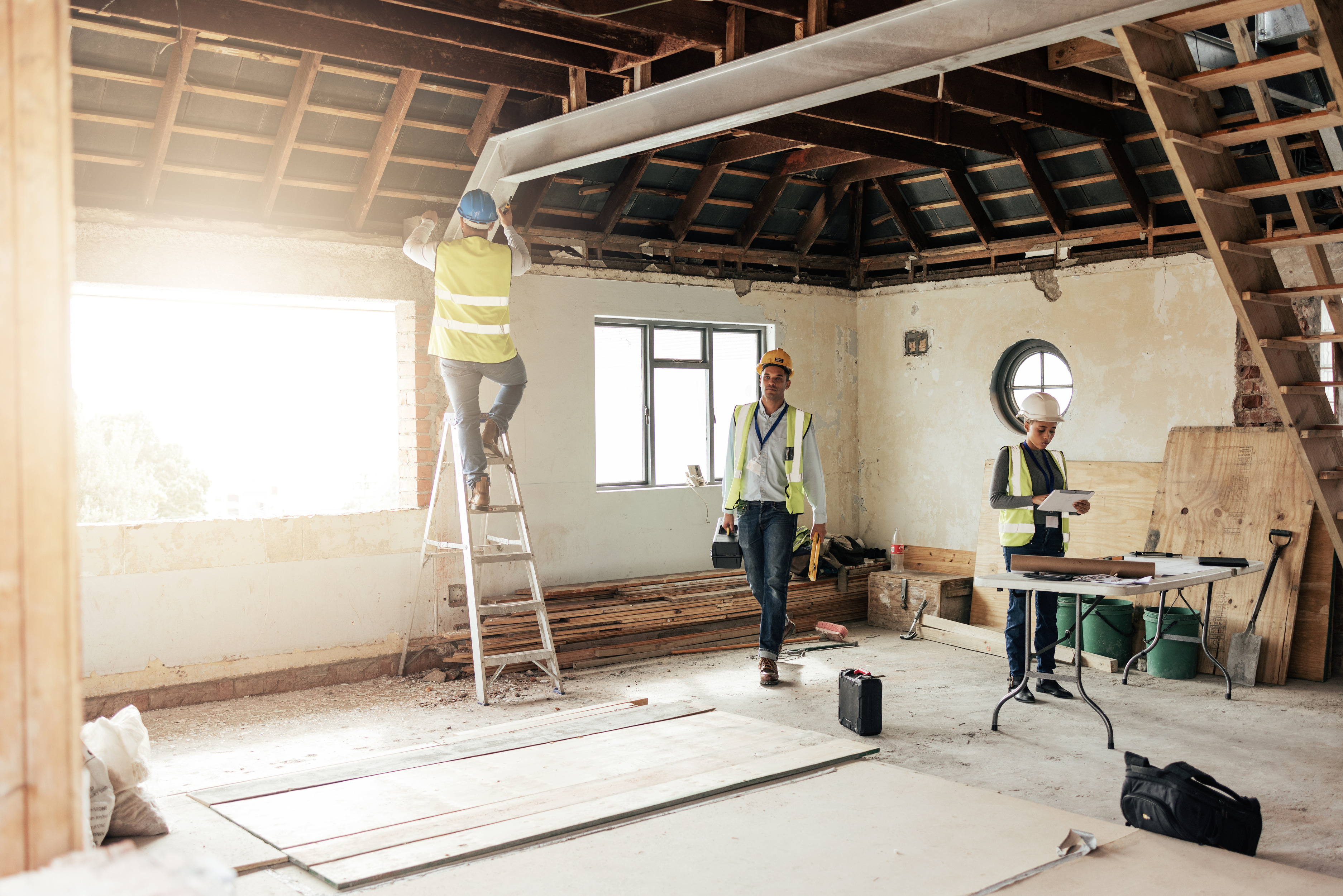 AC Figueroas Remodeling teamwork on construction site